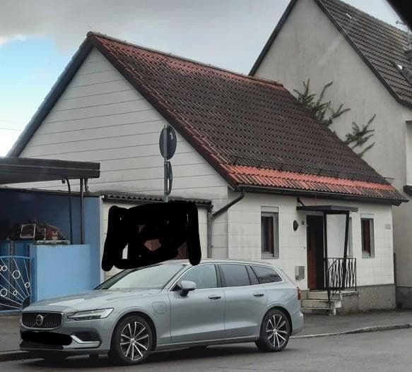 Predaj domu 94 m², pozemek 105 m², Nürtingen, Bádensko-Wurttembersko Predaj domu 94 m², pozemek 105 m², Nürtingen, Bádensko-Wurttembersko