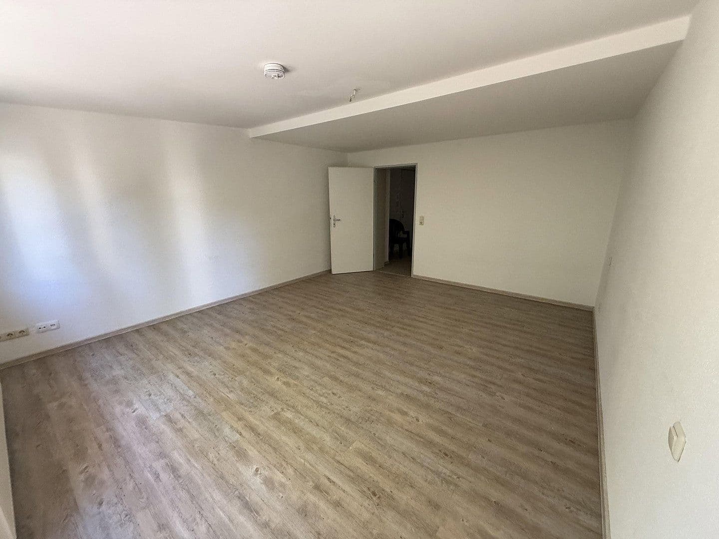 Prenájom bytu 2-izbový 72 m², Hallesche Straße 73a, Naumburg (Saale), Sasko-Anhaltsko Prenájom bytu 2-izbový 72 m², Hallesche Straße 73a, Naumburg (Saale), Sasko-Anhaltsko