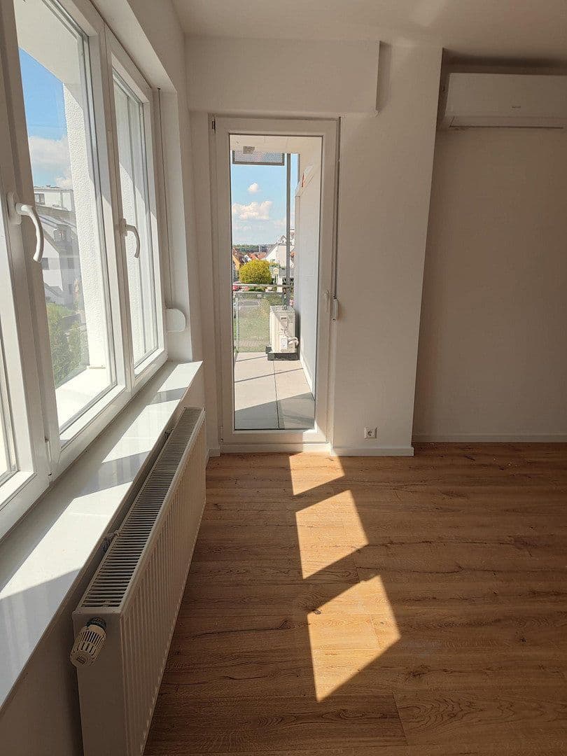 Predaj bytu 3-izbový 68 m², Neuhausen auf den Fildern, Bádensko-Wurttembersko Predaj bytu 3-izbový 68 m², Neuhausen auf den Fildern, Bádensko-Wurttembersko