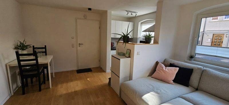 Prenájom bytu 2-izbový 39 m², Erlangen, Bavorsko Prenájom bytu 2-izbový 39 m², Erlangen, Bavorsko