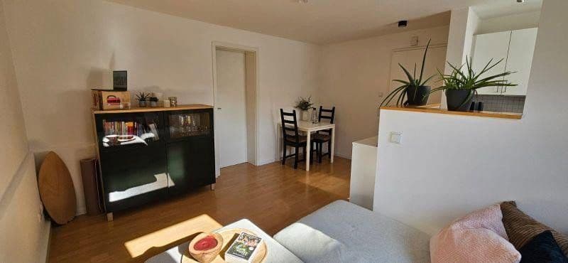 Prenájom bytu 2-izbový 39 m², Erlangen, Bavorsko Prenájom bytu 2-izbový 39 m², Erlangen, Bavorsko