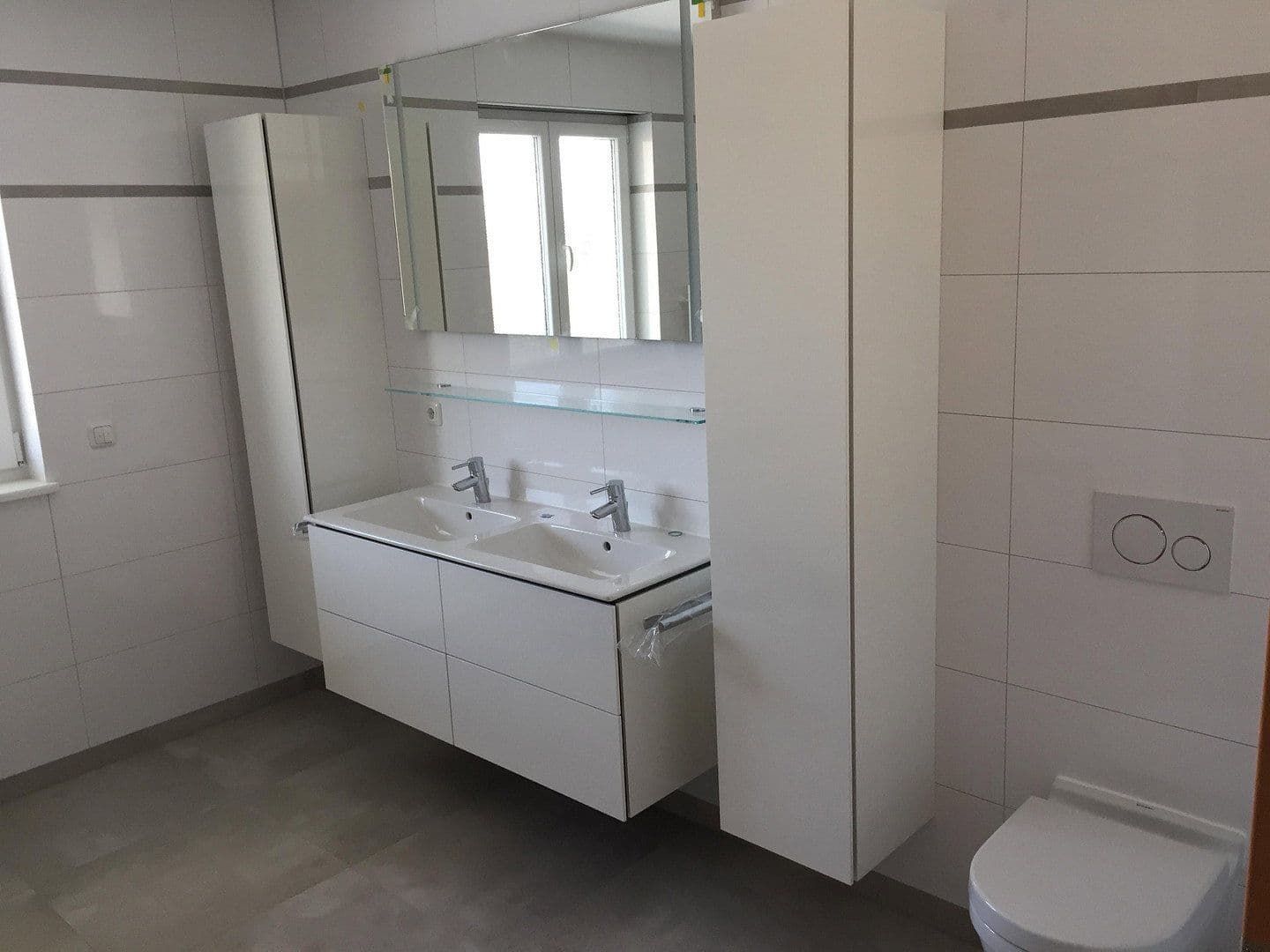 Prenájom bytu 3-izbový 115 m², Markt Schwaben, Bavorsko Prenájom bytu 3-izbový 115 m², Markt Schwaben, Bavorsko