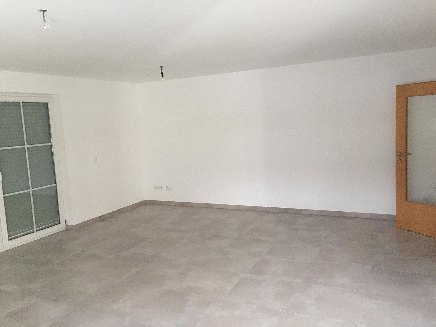 Prenájom bytu 3-izbový 115 m², Markt Schwaben, Bavorsko Prenájom bytu 3-izbový 115 m², Markt Schwaben, Bavorsko