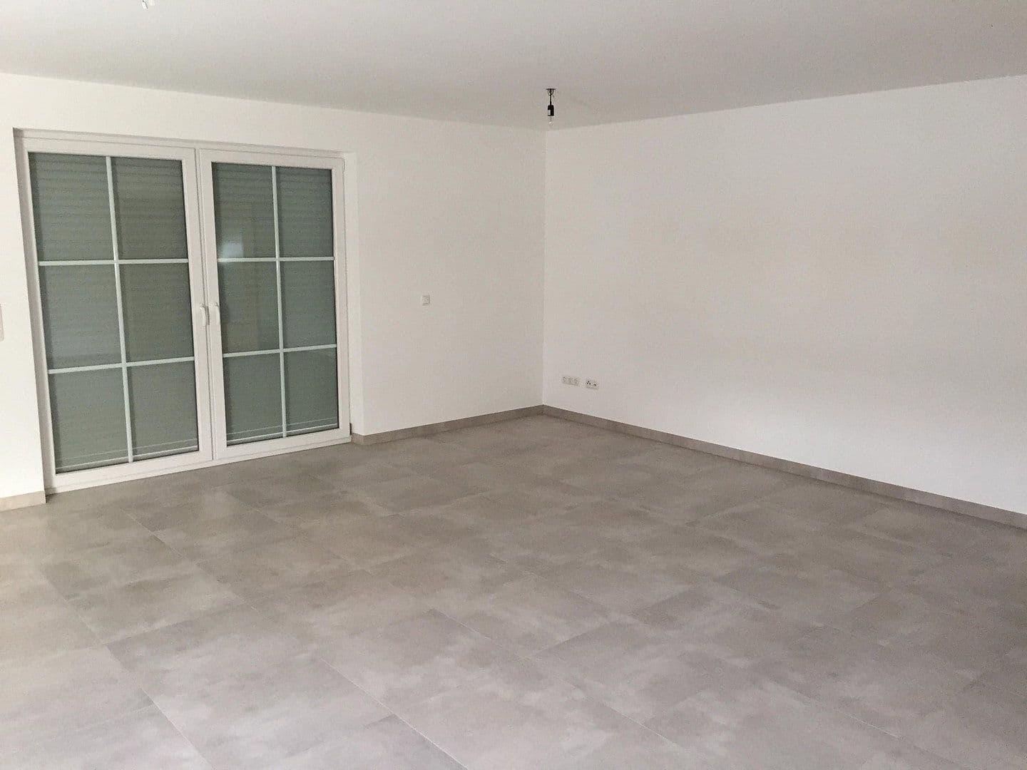 Prenájom bytu 3-izbový 115 m², Markt Schwaben, Bavorsko Prenájom bytu 3-izbový 115 m², Markt Schwaben, Bavorsko