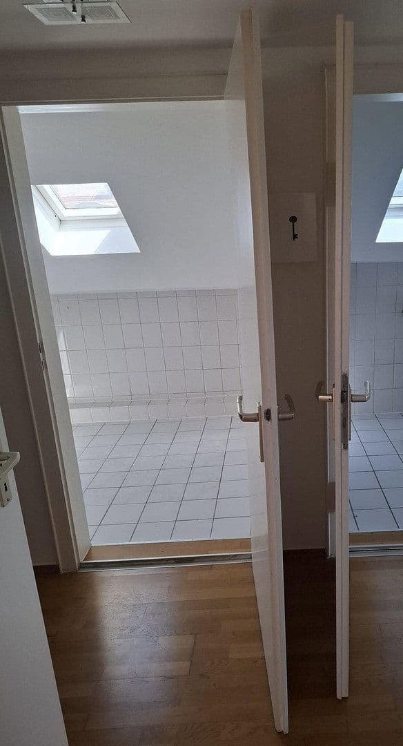 Prenájom bytu 2-izbový 50 m², Langquaid, Bavorsko Prenájom bytu 2-izbový 50 m², Langquaid, Bavorsko