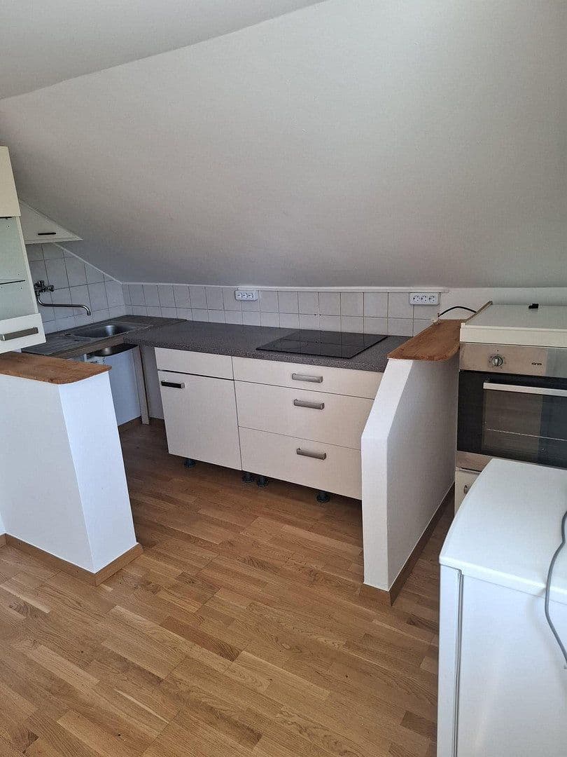 Prenájom bytu 2-izbový 50 m², Langquaid, Bavorsko Prenájom bytu 2-izbový 50 m², Langquaid, Bavorsko
