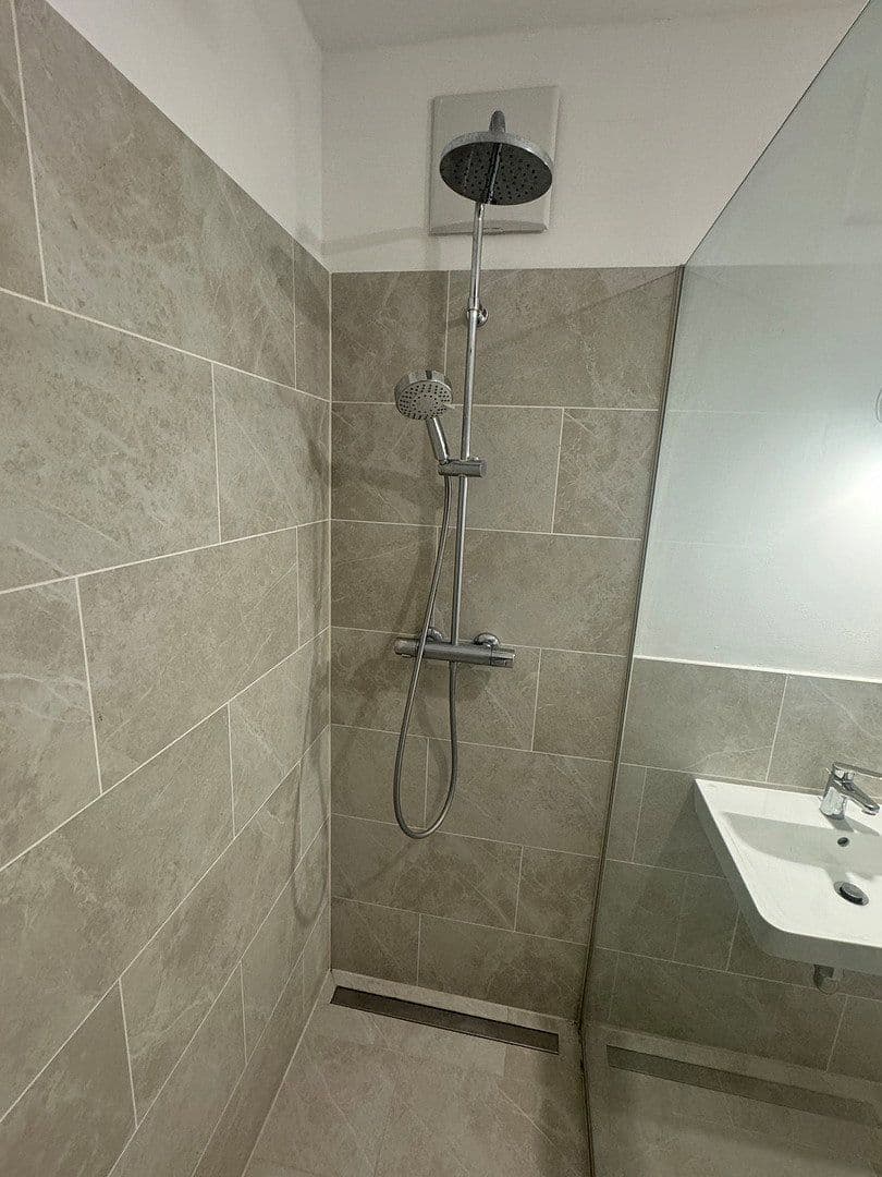 Prenájom bytu 1-izbový 46 m², Altmannsdorfer Straße 192, Wien, Viedeň Prenájom bytu 1-izbový 46 m², Altmannsdorfer Straße 192, Wien, Viedeň