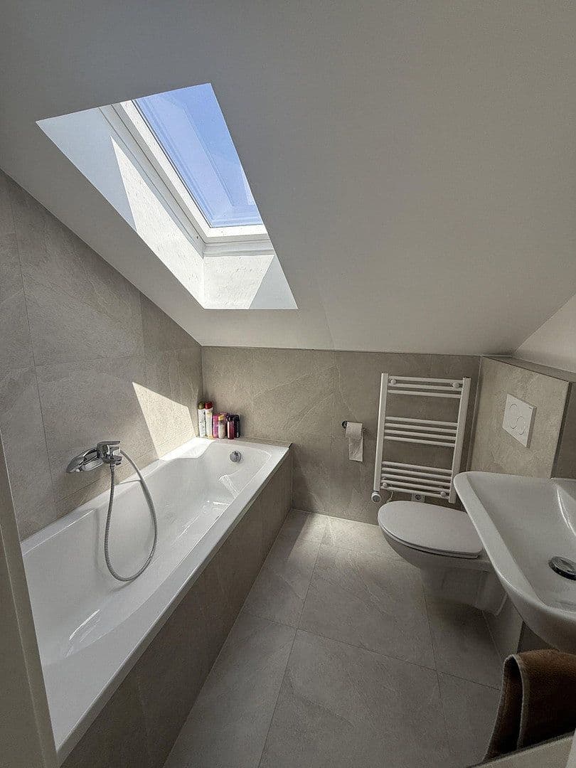 Prenájom domu 35 m², pozemek 330 m², Kaufbeuren, Bavorsko Prenájom domu 35 m², pozemek 330 m², Kaufbeuren, Bavorsko