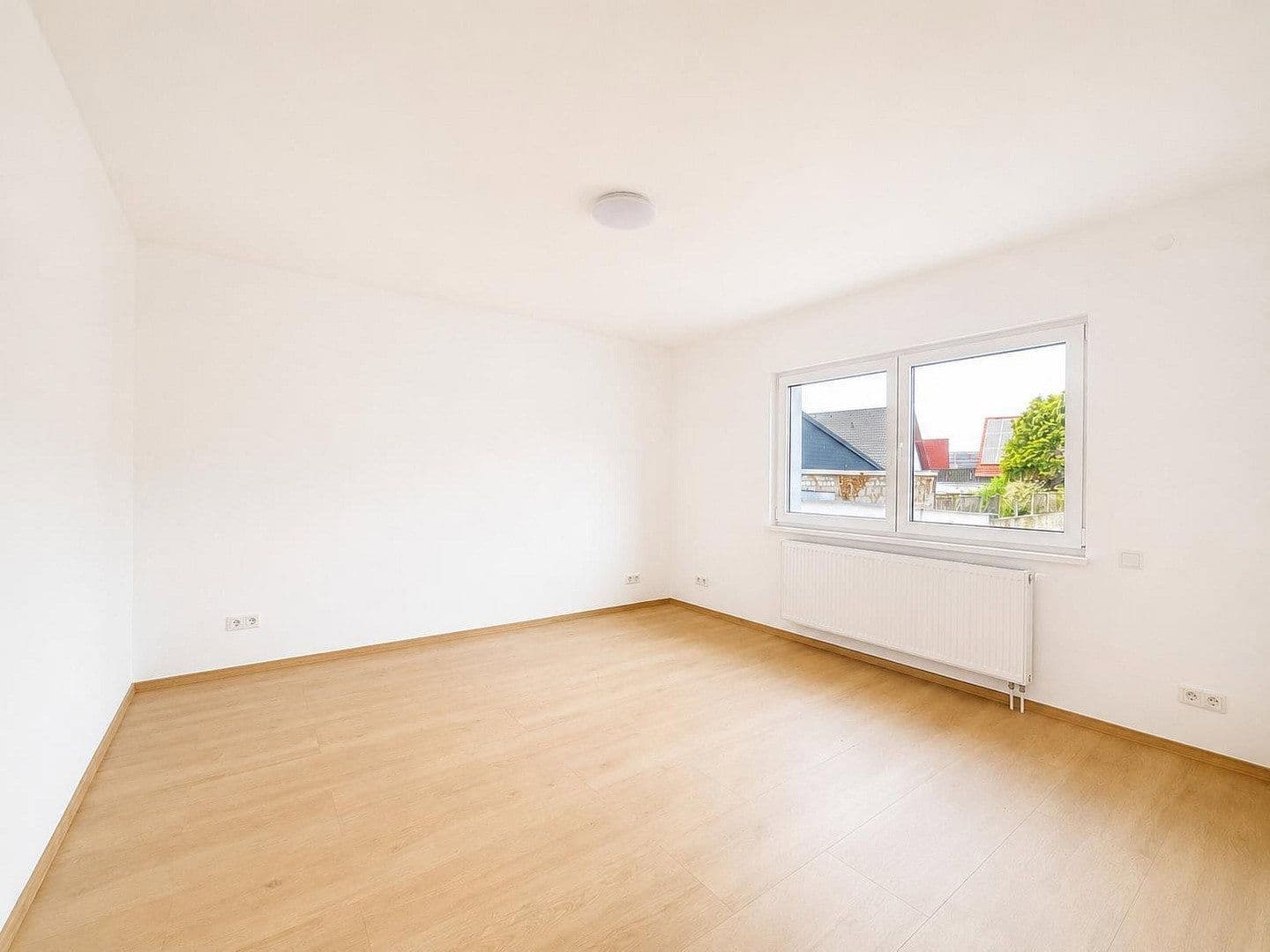 Predaj domu 192 m², pozemek 649 m², Friedrich-Ebert-Straße 68, Erzhausen, Hesensko Predaj domu 192 m², pozemek 649 m², Friedrich-Ebert-Straße 68, Erzhausen, Hesensko