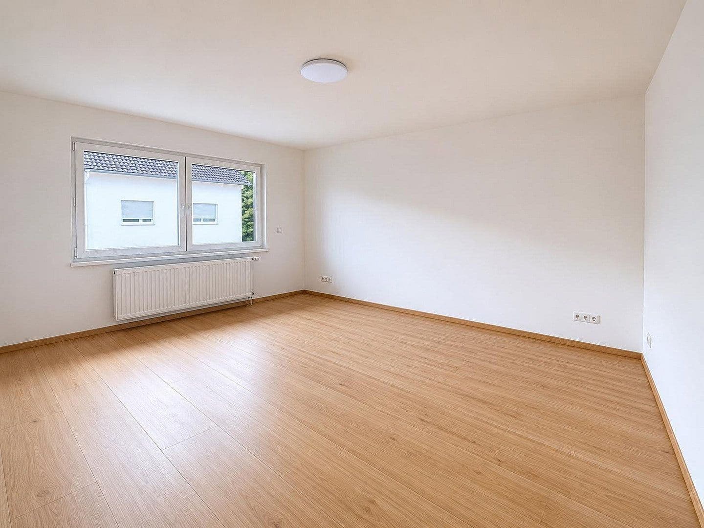 Predaj domu 192 m², pozemek 649 m², Friedrich-Ebert-Straße 68, Erzhausen, Hesensko Predaj domu 192 m², pozemek 649 m², Friedrich-Ebert-Straße 68, Erzhausen, Hesensko