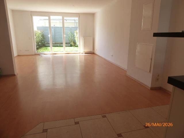 Predaj domu 145 m², pozemek 208 m², Am weißkirchener Berg 3a, Frankfurt, Hesensko Predaj domu 145 m², pozemek 208 m², Am weißkirchener Berg 3a, Frankfurt, Hesensko