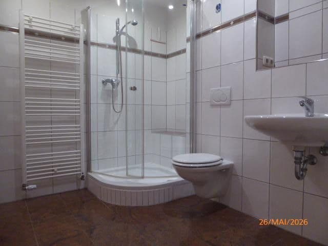 Predaj domu 145 m², pozemek 208 m², Am weißkirchener Berg 3a, Frankfurt, Hesensko Predaj domu 145 m², pozemek 208 m², Am weißkirchener Berg 3a, Frankfurt, Hesensko