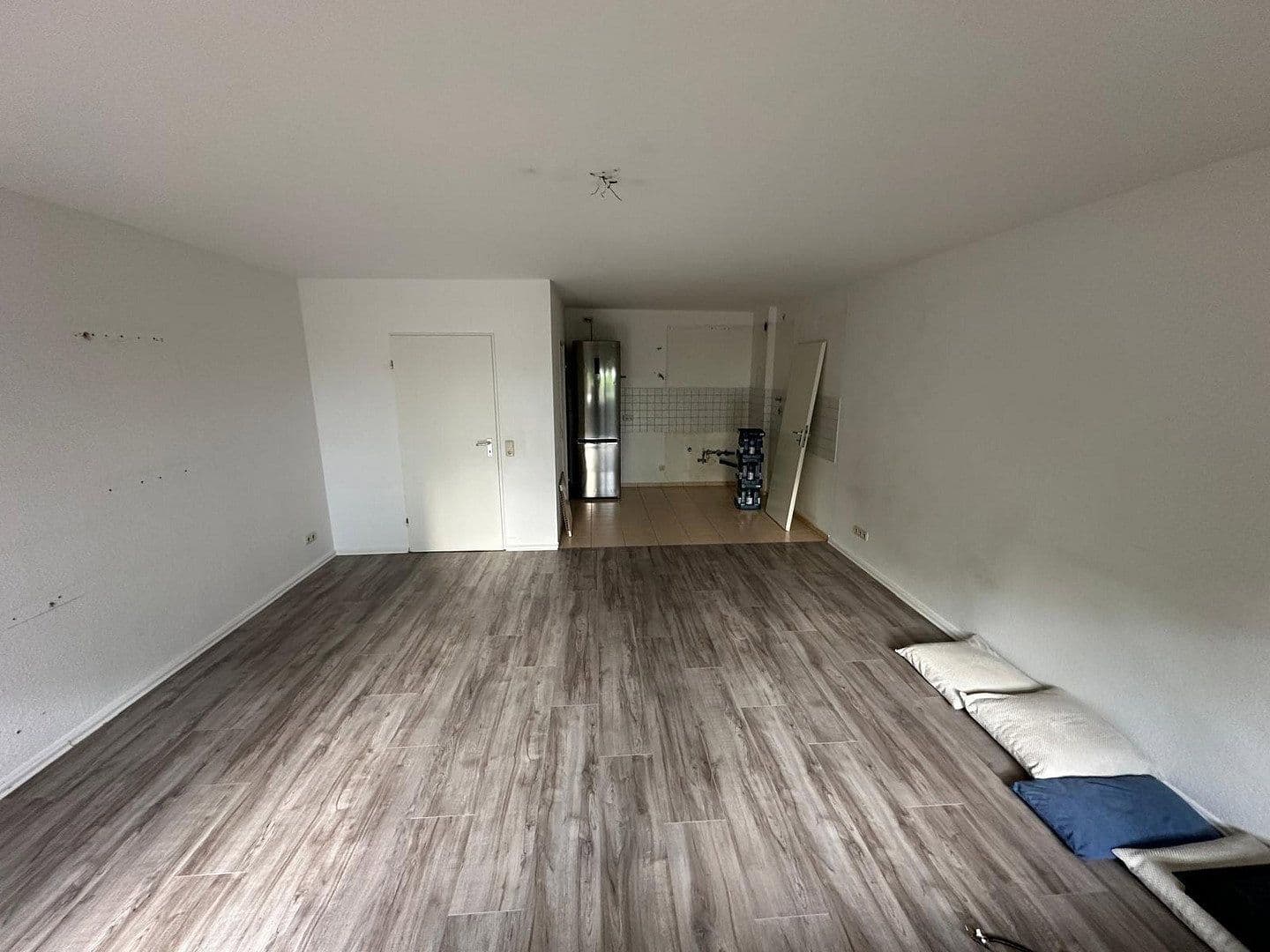 Prenájom bytu 3-izbový 80 m², Offenbach, Hesensko Prenájom bytu 3-izbový 80 m², Offenbach, Hesensko