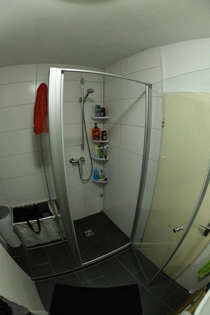 Prenájom bytu 3-izbový 80 m², Offenbach, Hesensko Prenájom bytu 3-izbový 80 m², Offenbach, Hesensko
