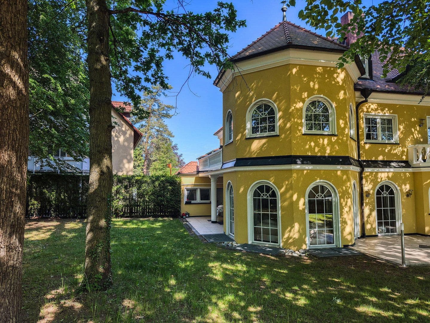 Prenájom bytu 3-izbový 120 m², Zirndorf, Bavorsko Prenájom bytu 3-izbový 120 m², Zirndorf, Bavorsko