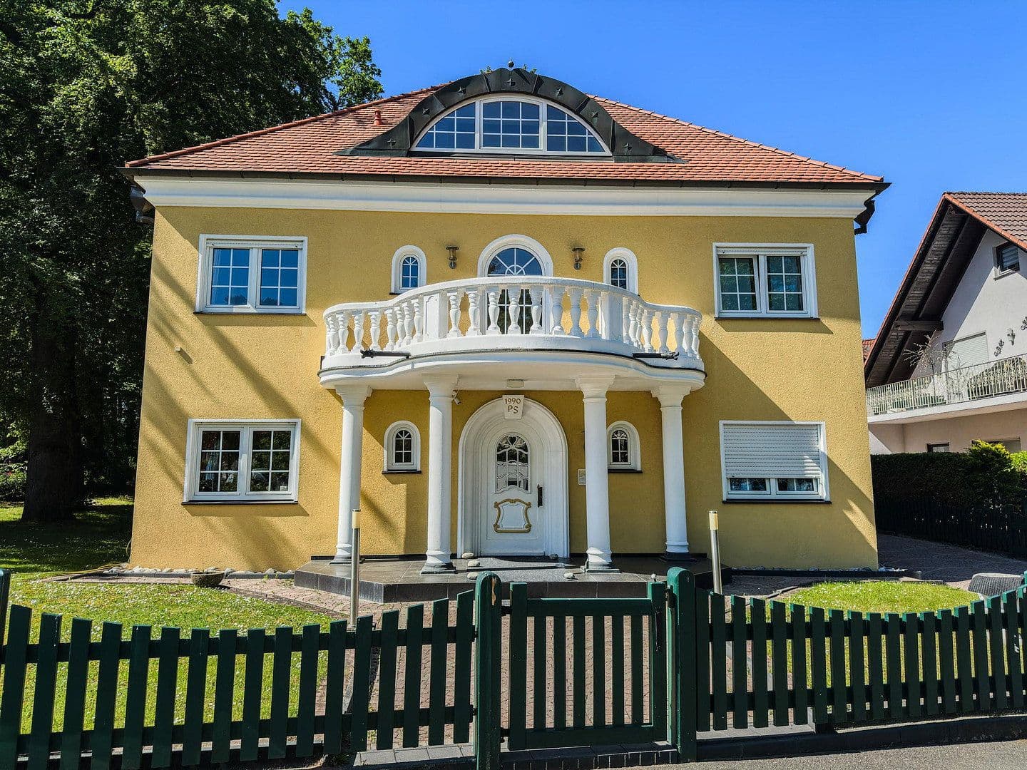 Prenájom bytu 3-izbový 120 m², Zirndorf, Bavorsko Prenájom bytu 3-izbový 120 m², Zirndorf, Bavorsko