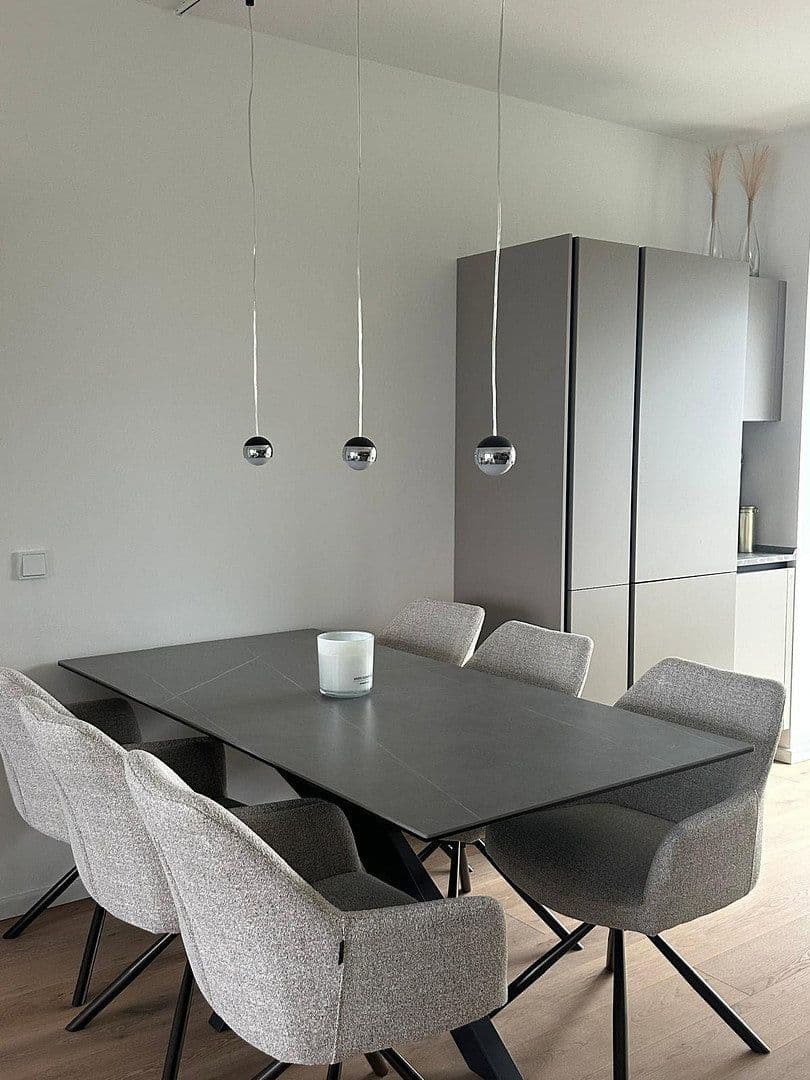 Prenájom bytu 3-izbový 98 m², Minna-Cauer-Strasse 2, Bremen, Brémy Prenájom bytu 3-izbový 98 m², Minna-Cauer-Strasse 2, Bremen, Brémy