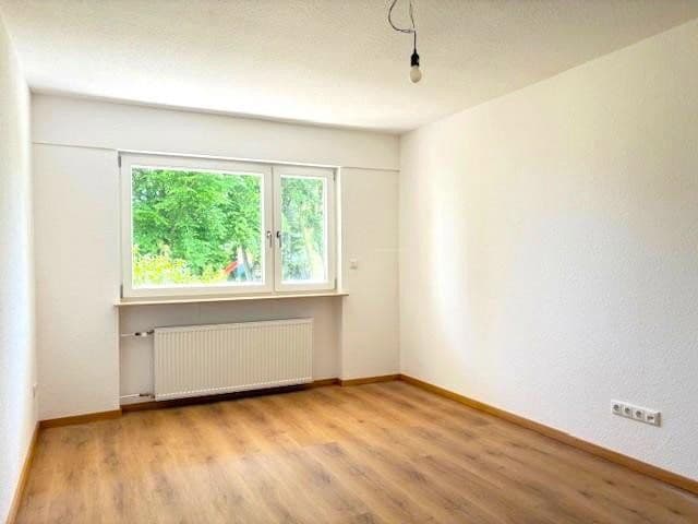 Prenájom bytu 2-izbový 71 m², Kleiststr 28, Dreieich, Hesensko Prenájom bytu 2-izbový 71 m², Kleiststr 28, Dreieich, Hesensko
