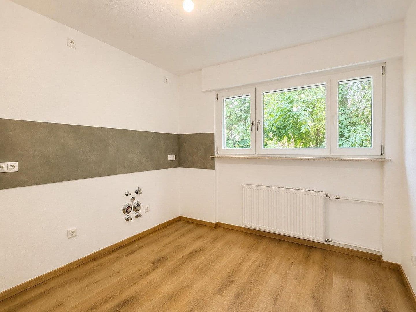 Prenájom bytu 2-izbový 71 m², Kleiststr 28, Dreieich, Hesensko Prenájom bytu 2-izbový 71 m², Kleiststr 28, Dreieich, Hesensko