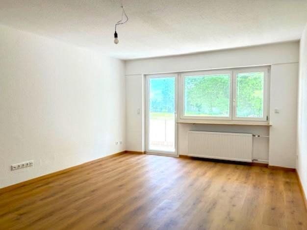 Prenájom bytu 2-izbový 71 m², Kleiststr 28, Dreieich, Hesensko Prenájom bytu 2-izbový 71 m², Kleiststr 28, Dreieich, Hesensko