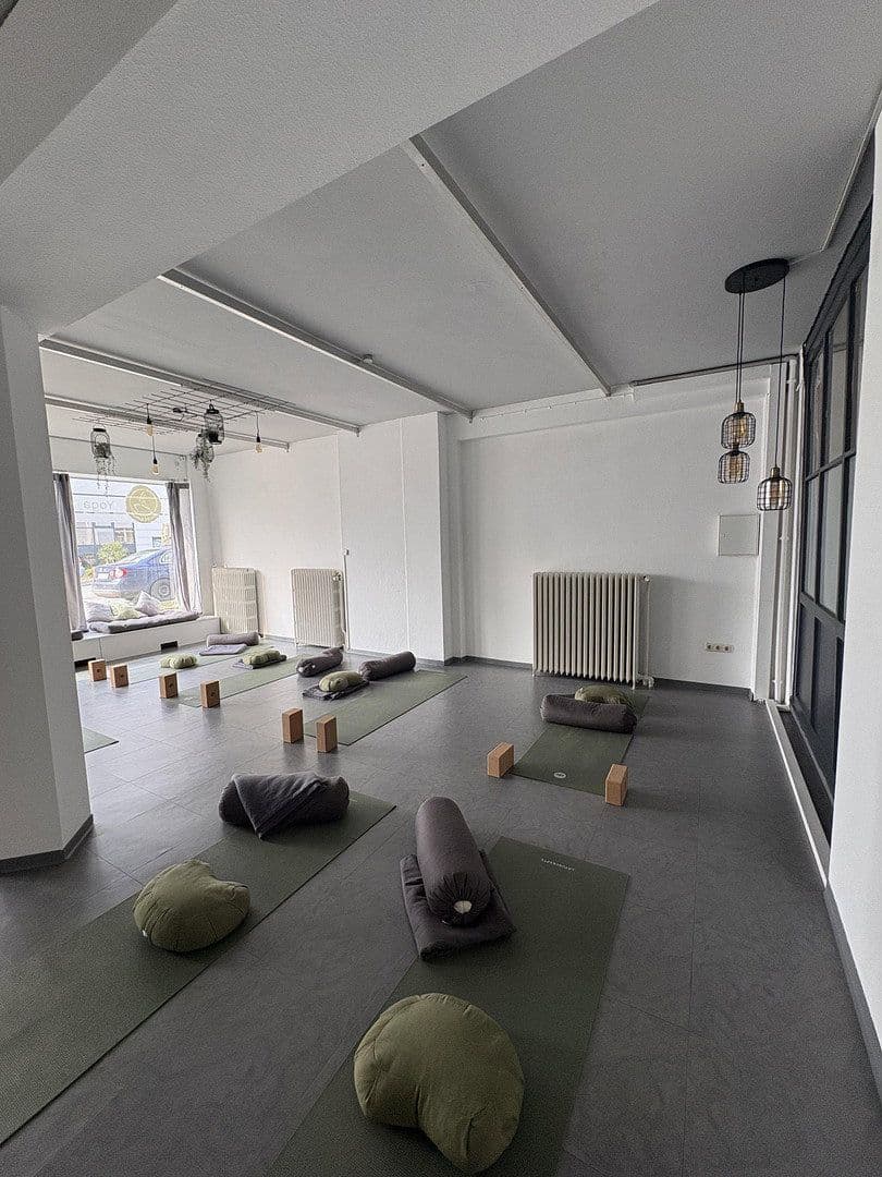 Prenájom kancelárie 110 m², Herforder Str. 7, Bad Oeynhausen, Severné Porýnie - Westfálsko Prenájom kancelárie 110 m², Herforder Str. 7, Bad Oeynhausen, Severné Porýnie - Westfálsko