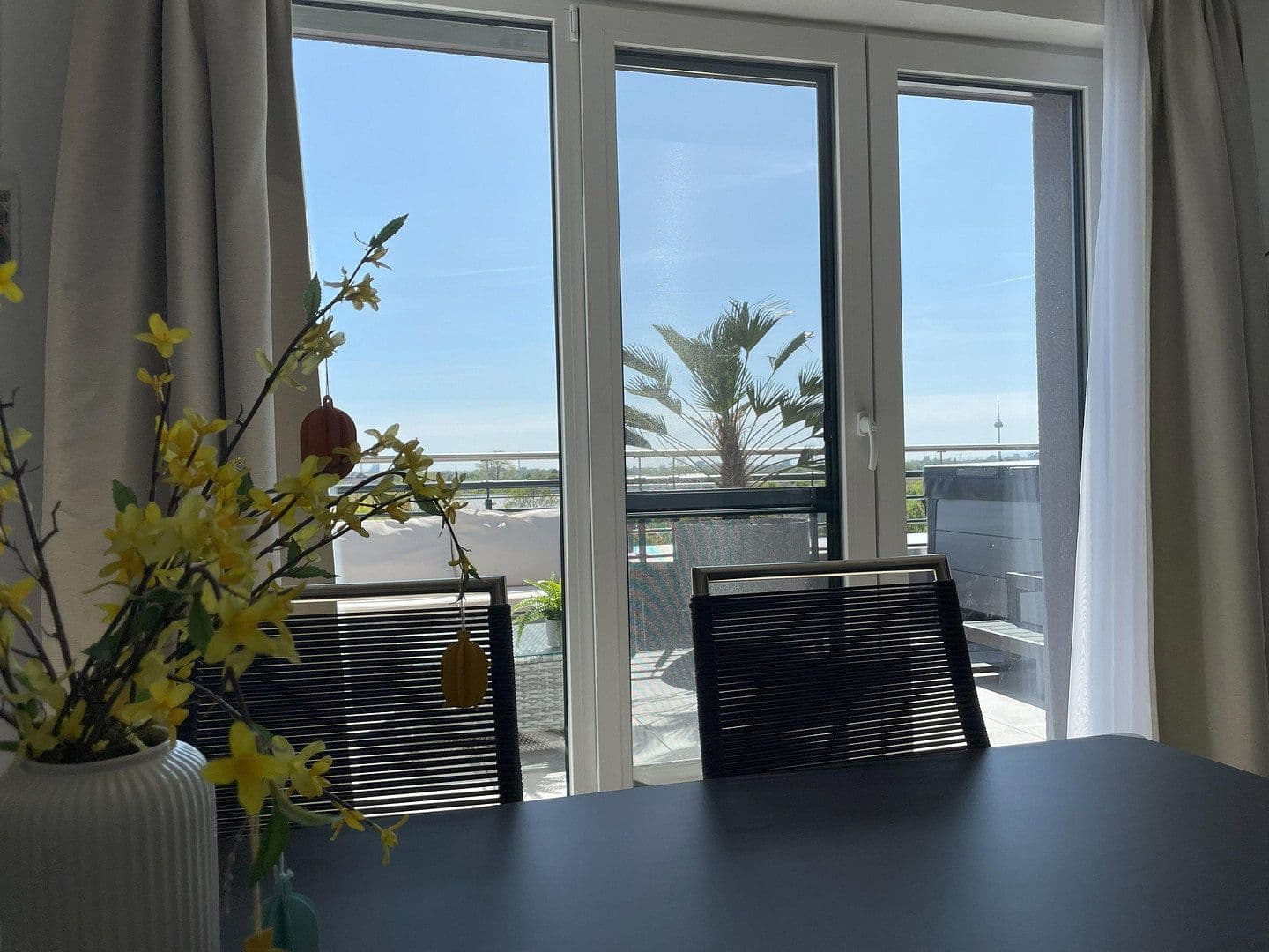 Predaj bytu 4-izbový 129 m², Ida-Dehmel-Ring 85, Mannheim, Bádensko-Wurttembersko Predaj bytu 4-izbový 129 m², Ida-Dehmel-Ring 85, Mannheim, Bádensko-Wurttembersko
