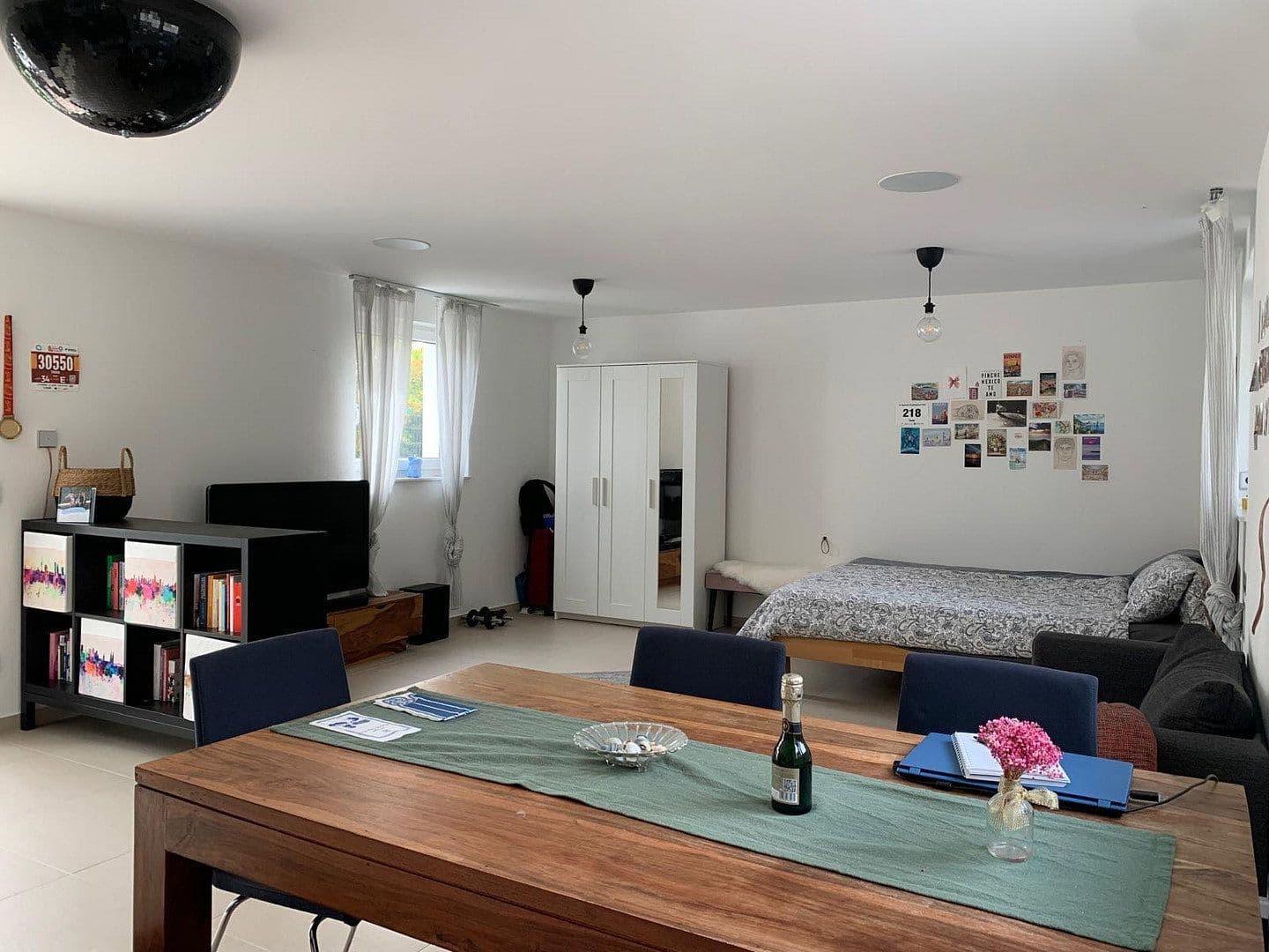 Prenájom bytu 2-izbový 75 m², Renningen, Bádensko-Wurttembersko Prenájom bytu 2-izbový 75 m², Renningen, Bádensko-Wurttembersko