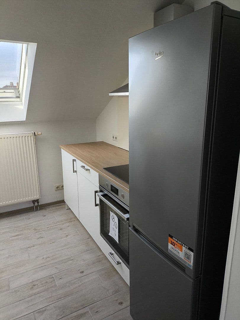 Prenájom bytu 3-izbový 70 m², Lorsch, Hesensko Prenájom bytu 3-izbový 70 m², Lorsch, Hesensko
