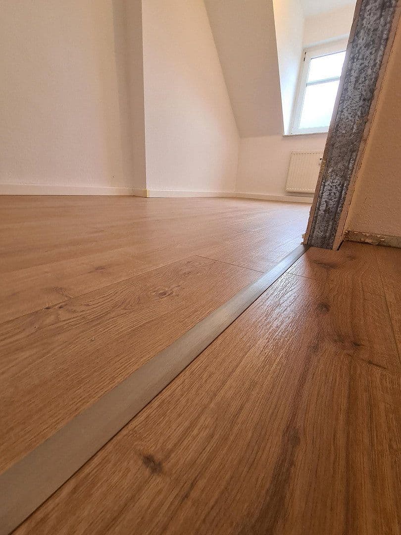 Prenájom bytu 2-izbový 45 m², Breite Straße 2, Hohenstein-Ernstthal, Sasko Prenájom bytu 2-izbový 45 m², Breite Straße 2, Hohenstein-Ernstthal, Sasko