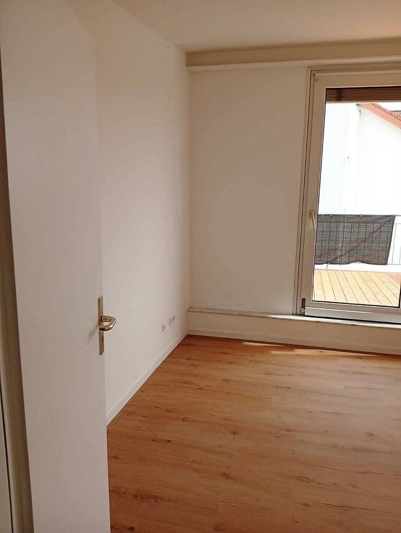 Prenájom bytu 2-izbový 57 m², Heidelberger Straße 21E, Biebesheim am Rhein, Hesensko Prenájom bytu 2-izbový 57 m², Heidelberger Straße 21E, Biebesheim am Rhein, Hesensko
