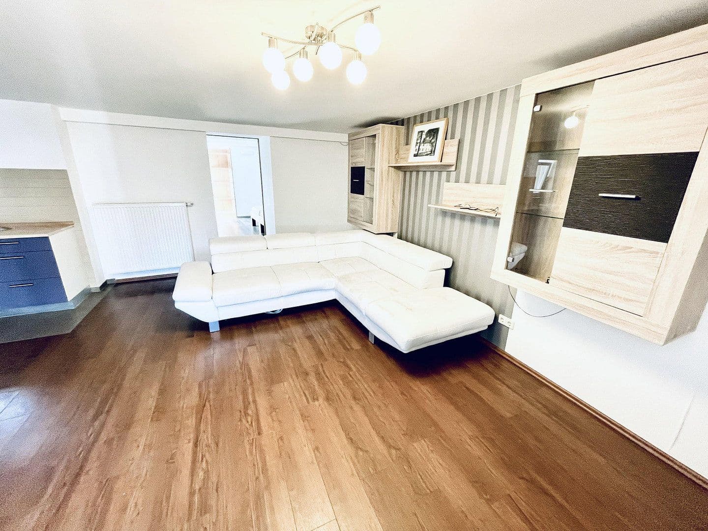 Predaj domu 220 m², pozemek 662 m², Freiheit 3, Kaiserpfalz, Sasko-Anhaltsko Predaj domu 220 m², pozemek 662 m², Freiheit 3, Kaiserpfalz, Sasko-Anhaltsko