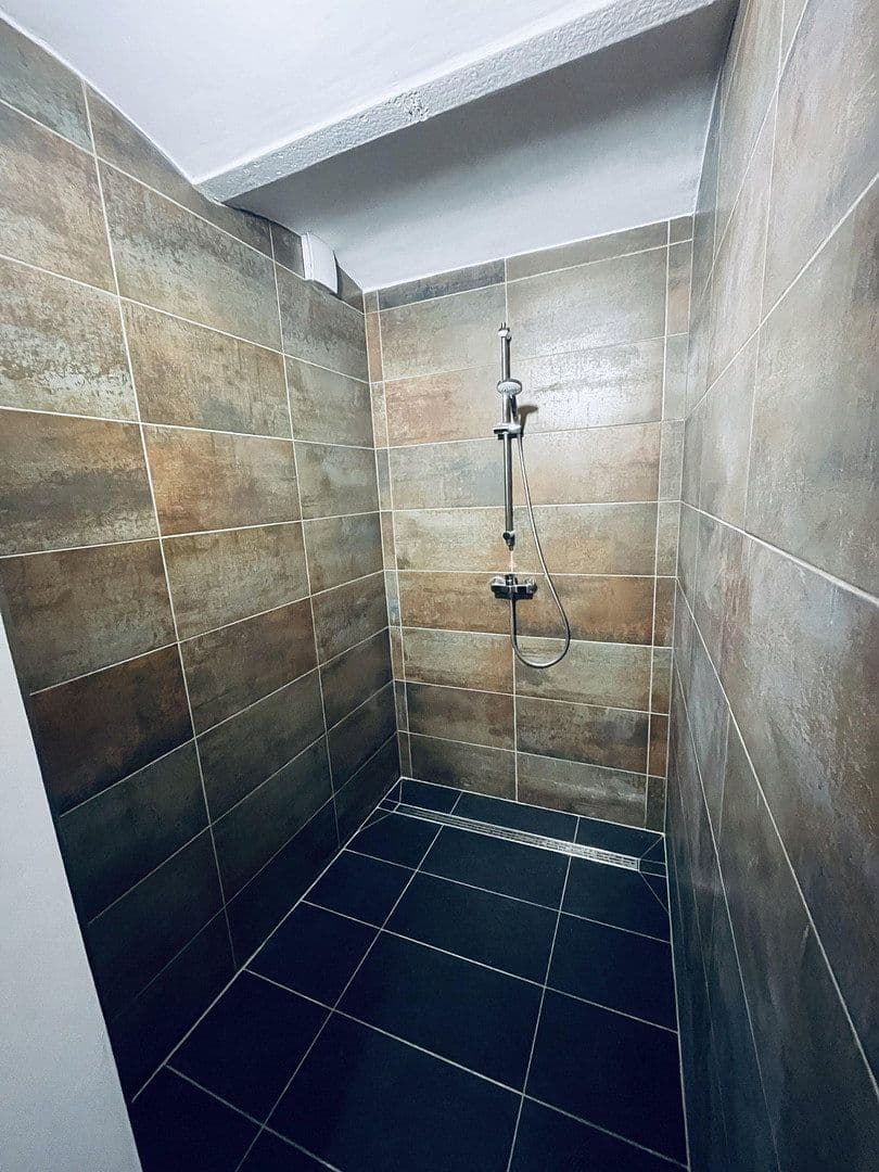 Predaj domu 220 m², pozemek 662 m², Freiheit 3, Kaiserpfalz, Sasko-Anhaltsko Predaj domu 220 m², pozemek 662 m², Freiheit 3, Kaiserpfalz, Sasko-Anhaltsko