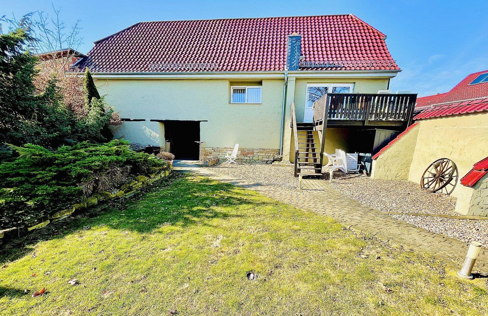 Predaj domu 220 m², pozemek 662 m², Freiheit 3, Kaiserpfalz, Sasko-Anhaltsko Predaj domu 220 m², pozemek 662 m², Freiheit 3, Kaiserpfalz, Sasko-Anhaltsko
