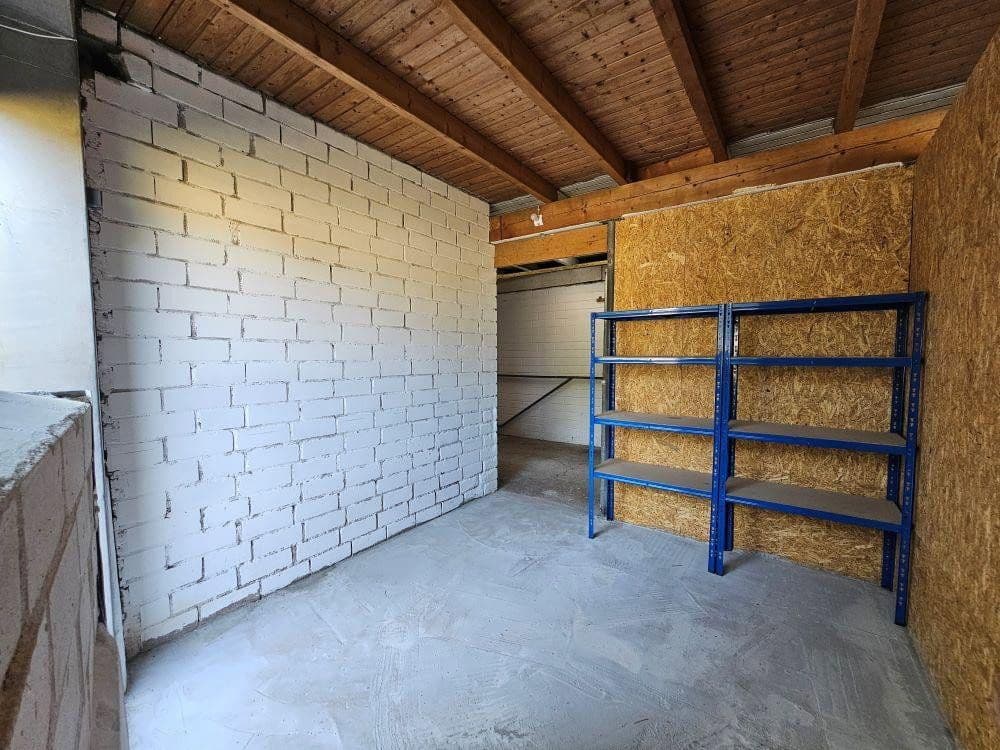 Prenájom nebytového priestoru 11 m², Scheerwiesenweg 55, Schwieberdingen, Bádensko-Wurttembersko Prenájom nebytového priestoru 11 m², Scheerwiesenweg 55, Schwieberdingen, Bádensko-Wurttembersko