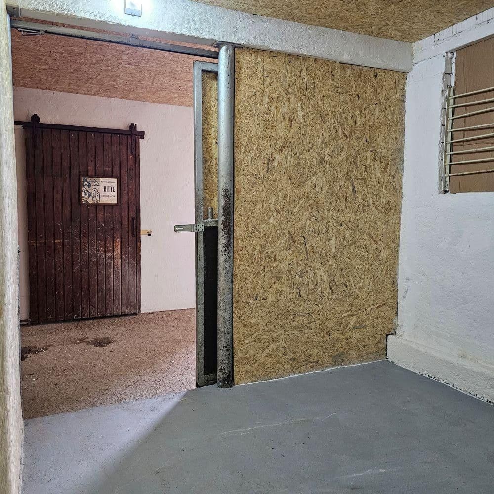 Prenájom nebytového priestoru 11 m², Scheerwiesenweg 55, Schwieberdingen, Bádensko-Wurttembersko Prenájom nebytového priestoru 11 m², Scheerwiesenweg 55, Schwieberdingen, Bádensko-Wurttembersko