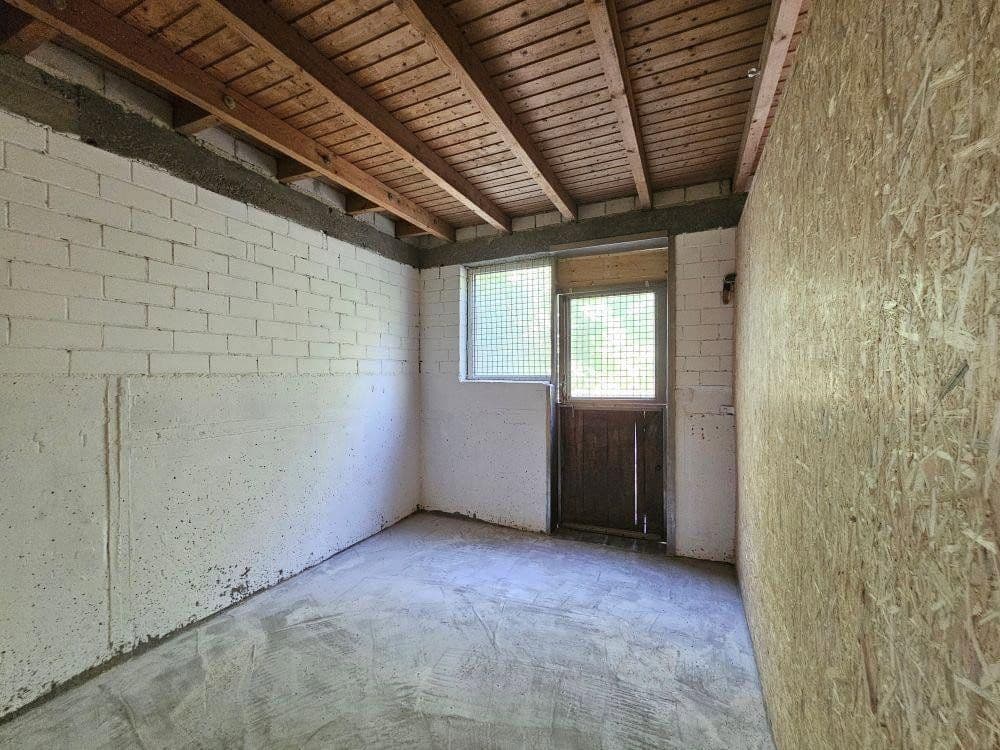 Prenájom nebytového priestoru 11 m², Scheerwiesenweg 55, Schwieberdingen, Bádensko-Wurttembersko Prenájom nebytového priestoru 11 m², Scheerwiesenweg 55, Schwieberdingen, Bádensko-Wurttembersko