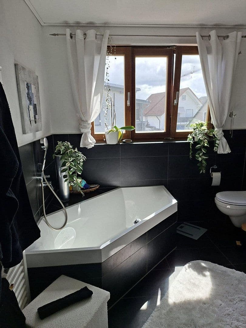Predaj domu 120 m², pozemek 320 m², Neustadt an der Donau, Bavorsko Predaj domu 120 m², pozemek 320 m², Neustadt an der Donau, Bavorsko