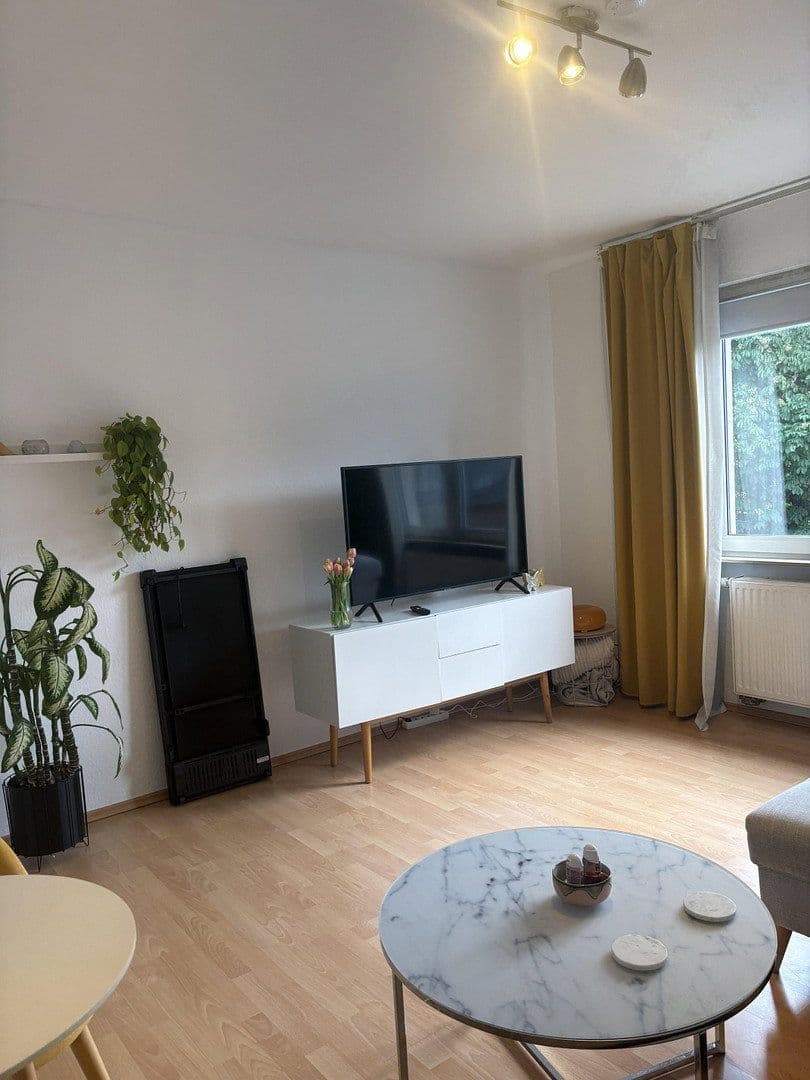 Prenájom bytu 3-izbový 62 m², Bodelschwinghstraße 10, Bonn, Severné Porýnie - Westfálsko Prenájom bytu 3-izbový 62 m², Bodelschwinghstraße 10, Bonn, Severné Porýnie - Westfálsko