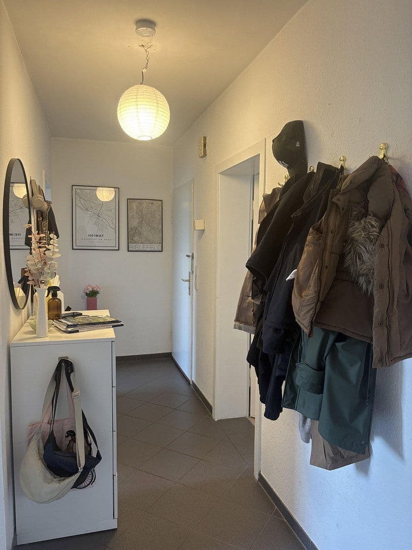 Prenájom bytu 3-izbový 62 m², Bodelschwinghstraße 10, Bonn, Severné Porýnie - Westfálsko Prenájom bytu 3-izbový 62 m², Bodelschwinghstraße 10, Bonn, Severné Porýnie - Westfálsko