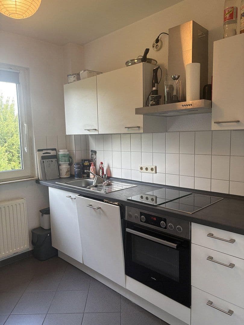 Prenájom bytu 3-izbový 62 m², Bodelschwinghstraße 10, Bonn, Severné Porýnie - Westfálsko Prenájom bytu 3-izbový 62 m², Bodelschwinghstraße 10, Bonn, Severné Porýnie - Westfálsko