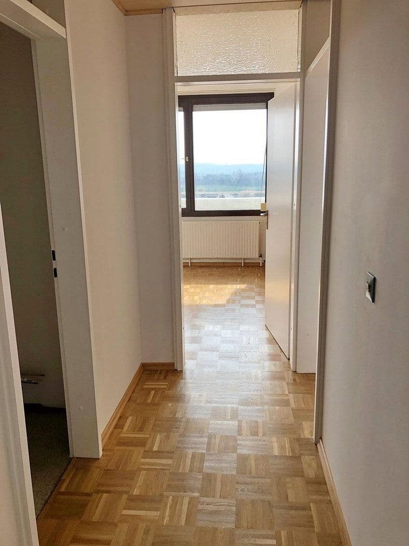 Prenájom domu 100 m², pozemek 1 m², Lerchenstraße 25, Crailsheim, Bádensko-Wurttembersko Prenájom domu 100 m², pozemek 1 m², Lerchenstraße 25, Crailsheim, Bádensko-Wurttembersko