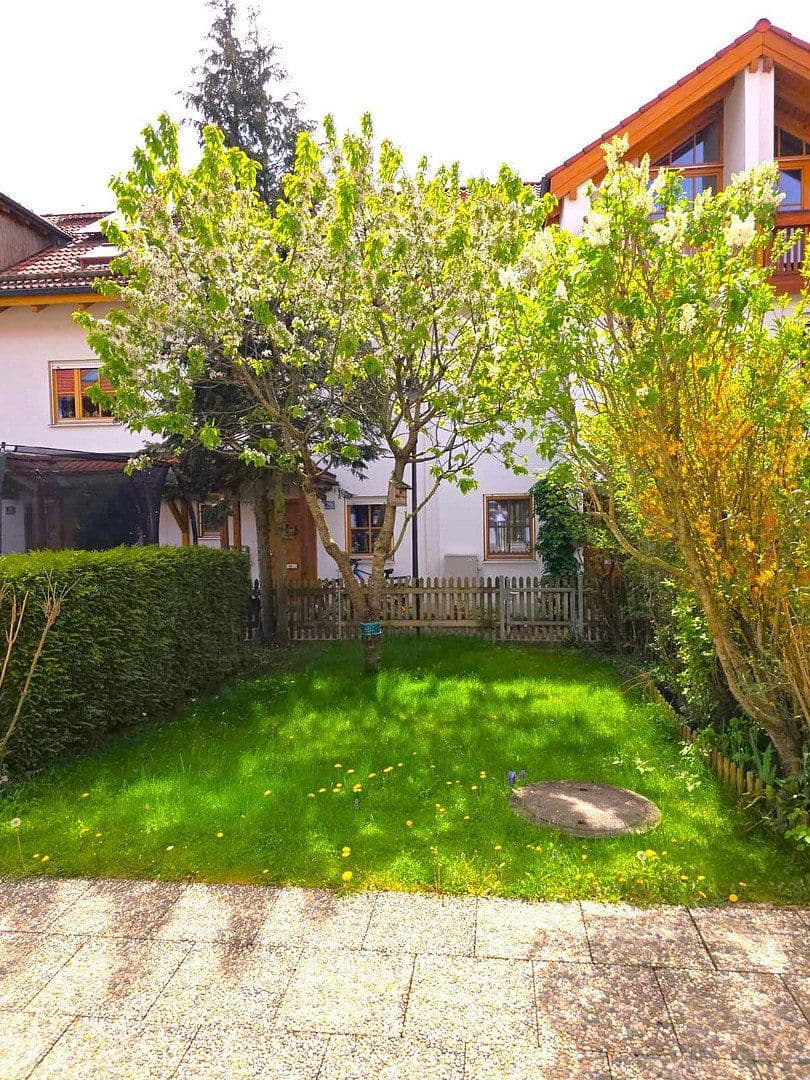 Predaj domu 113 m², pozemek 118 m², Markt Schwaben, Bavorsko Predaj domu 113 m², pozemek 118 m², Markt Schwaben, Bavorsko