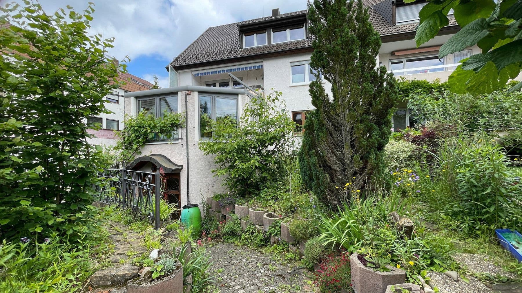 Predaj bytu 4-izbový 105 m², Stuttgart-Riedenberg, Bádensko-Wurttembersko Predaj bytu 4-izbový 105 m², Stuttgart-Riedenberg, Bádensko-Wurttembersko