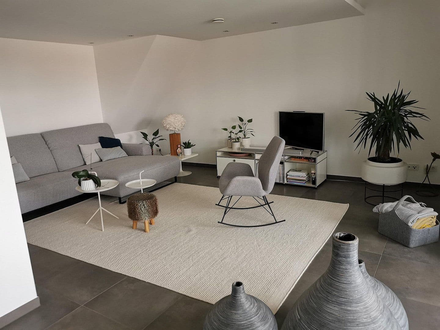 Prenájom bytu 5-izbový 194 m², Hauptstr. 29, Leinfelden-Echterdingen, Bádensko-Wurttembersko Prenájom bytu 5-izbový 194 m², Hauptstr. 29, Leinfelden-Echterdingen, Bádensko-Wurttembersko