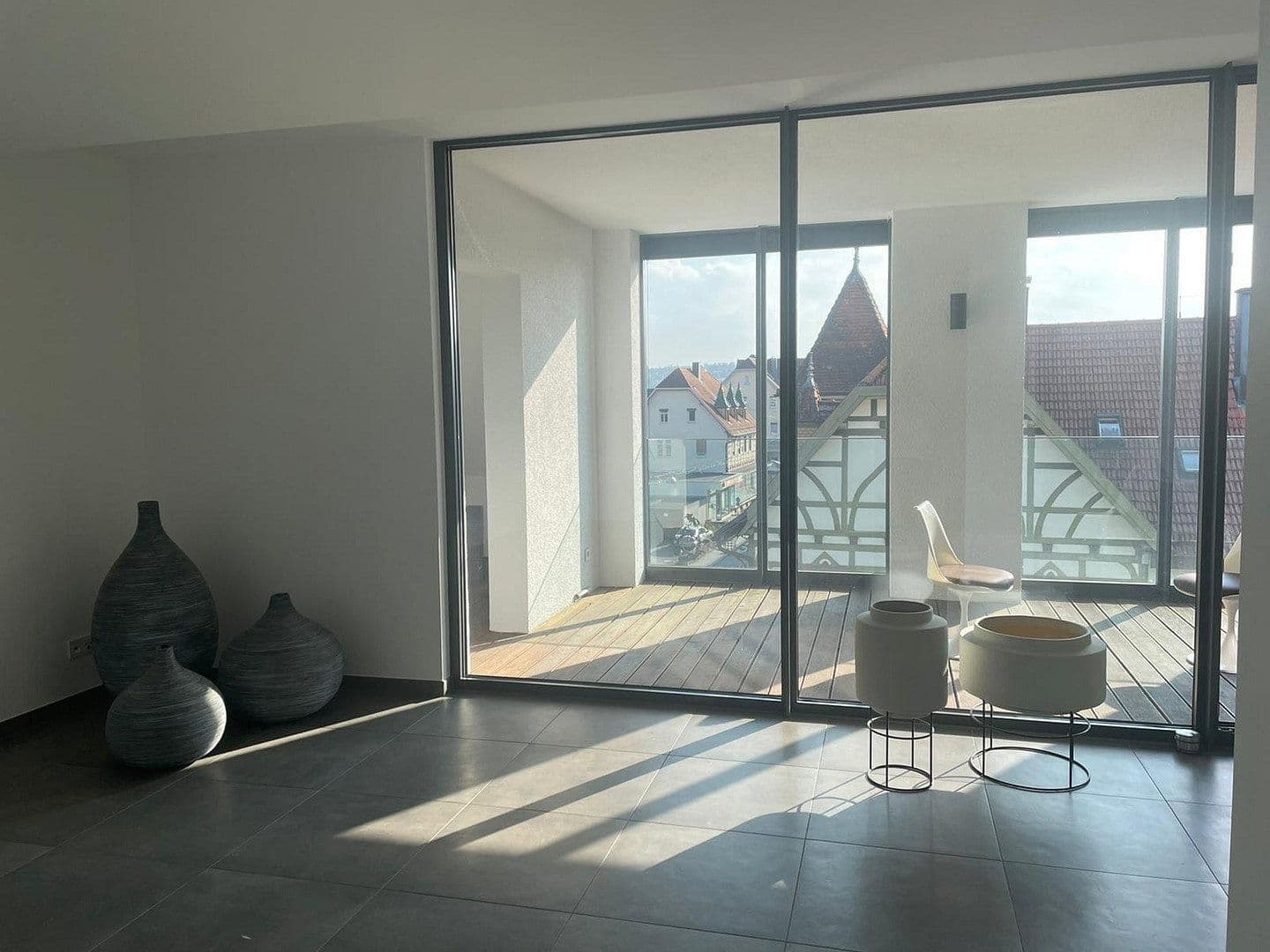 Prenájom bytu 5-izbový 194 m², Hauptstr. 29, Leinfelden-Echterdingen, Bádensko-Wurttembersko Prenájom bytu 5-izbový 194 m², Hauptstr. 29, Leinfelden-Echterdingen, Bádensko-Wurttembersko