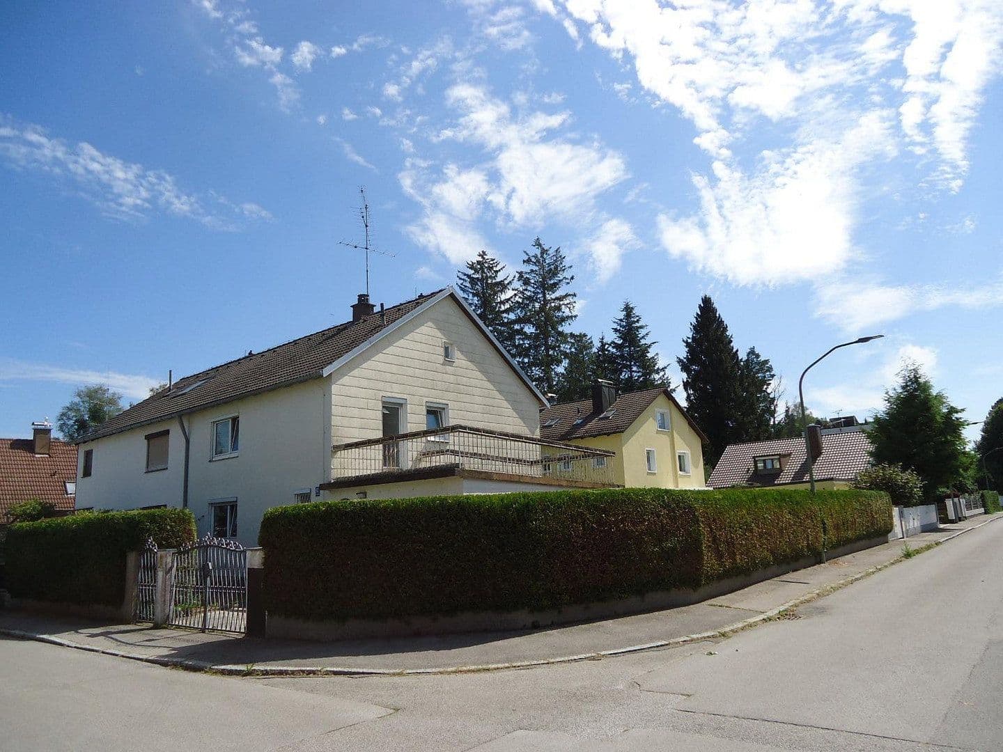 Predaj domu 152 m², pozemek 416 m², Meisenstraße 12, München, Bavorsko Predaj domu 152 m², pozemek 416 m², Meisenstraße 12, München, Bavorsko