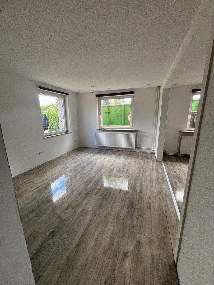 Predaj domu 162 m², pozemek 1.317 m², Alte Salzstr. 28, Bösdorf, Šlezvicko-Holštajnsko Predaj domu 162 m², pozemek 1.317 m², Alte Salzstr. 28, Bösdorf, Šlezvicko-Holštajnsko