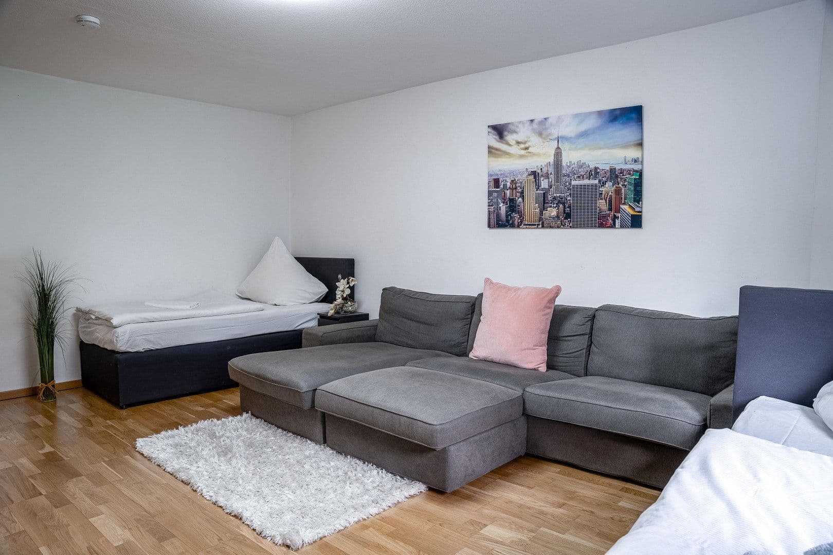 Prenájom bytu 3-izbový 89 m², Am Kellerberg 5, Fürth, Bavorsko Prenájom bytu 3-izbový 89 m², Am Kellerberg 5, Fürth, Bavorsko