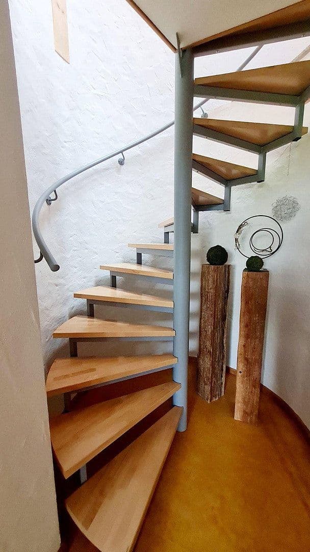 Predaj domu 273 m², pozemek 634 m², Geroldshausen, Bavorsko Predaj domu 273 m², pozemek 634 m², Geroldshausen, Bavorsko