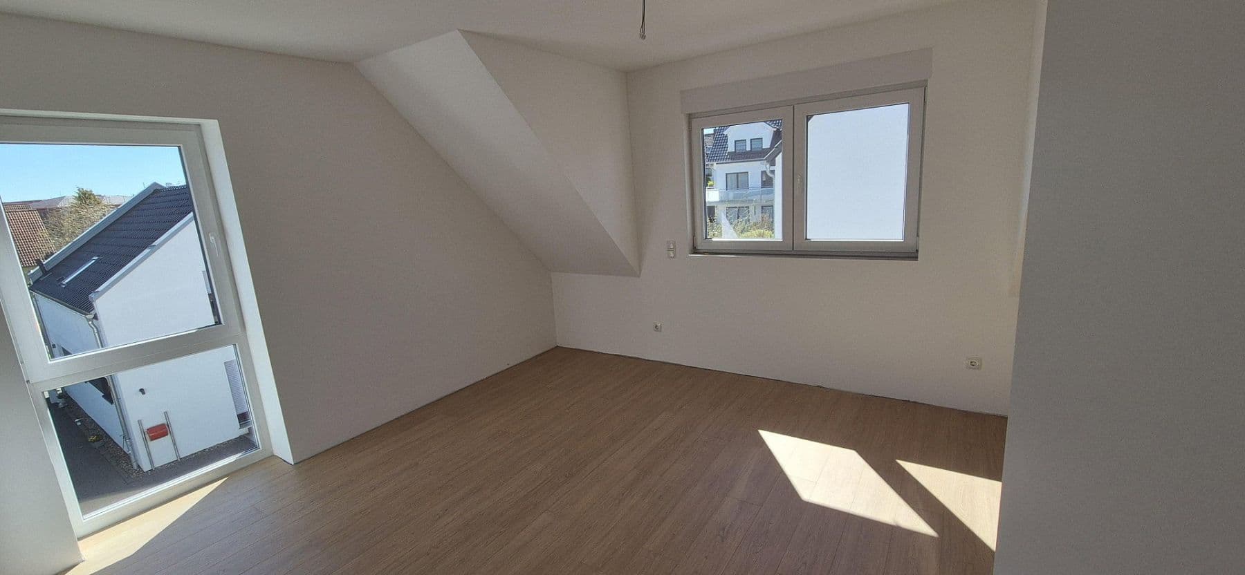 Prenájom domu 140 m², pozemek 100 m², Veckerhagenerstr. 4, Fuldatal, Hesensko Prenájom domu 140 m², pozemek 100 m², Veckerhagenerstr. 4, Fuldatal, Hesensko
